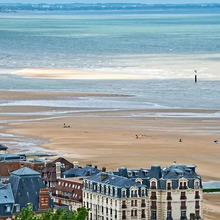 Authentique Maison Normande De Village Cormeilles (Eure)